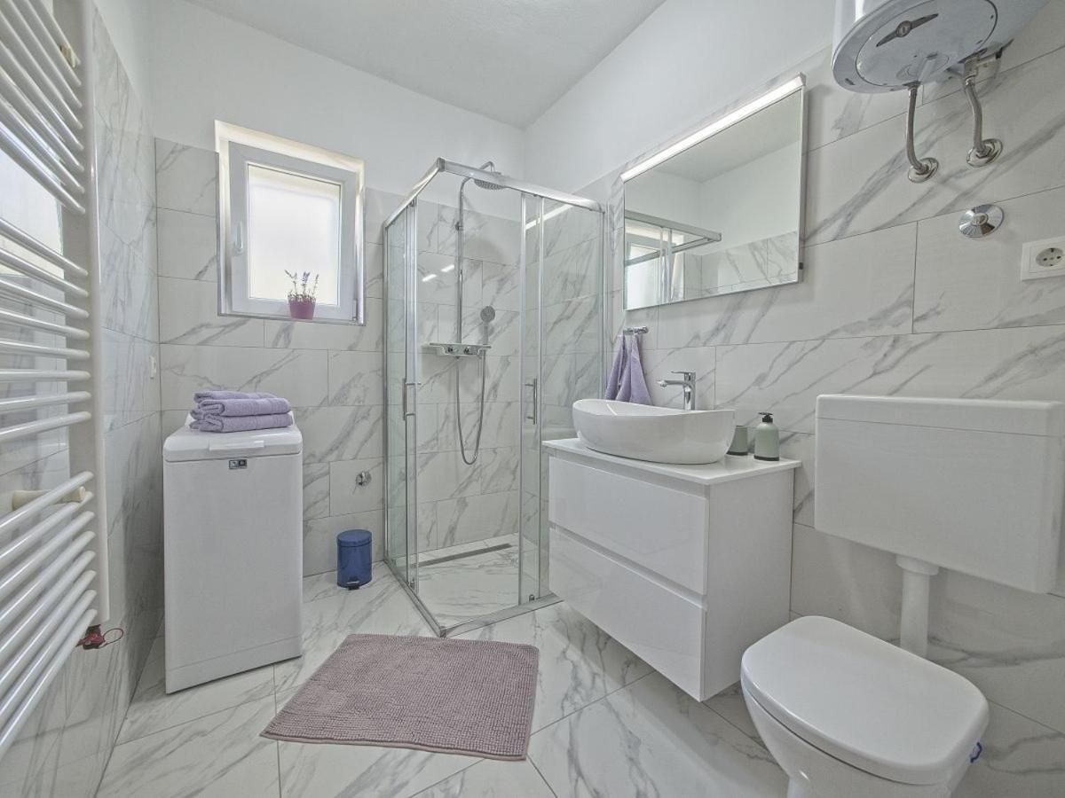 Apartman Nikica Postira Exteriér fotografie