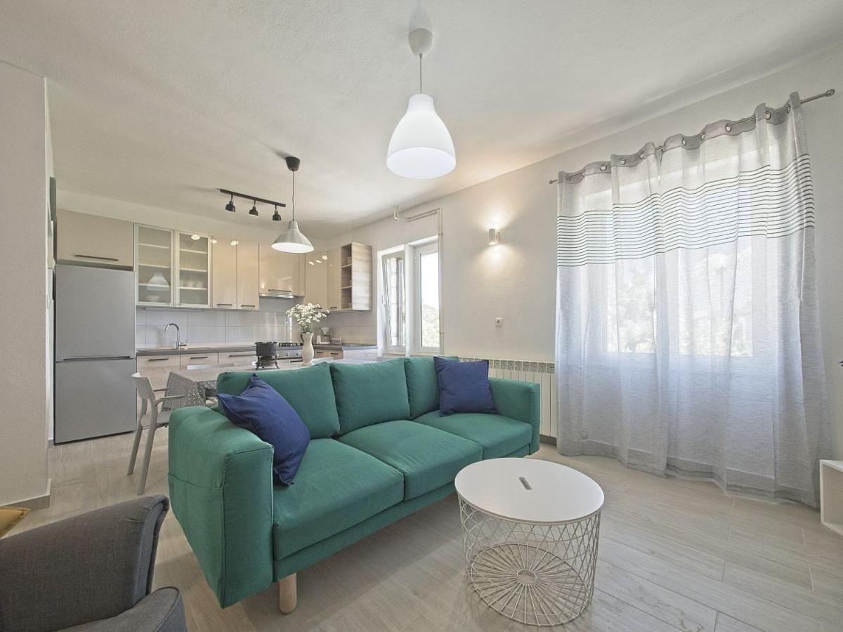 Apartman Nikica Postira Exteriér fotografie
